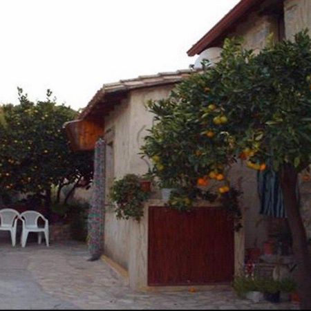 Hotel Casa Degli Aranci Villanovaforru Exterior foto